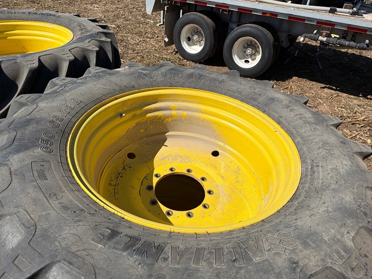 deere-tires-image-2