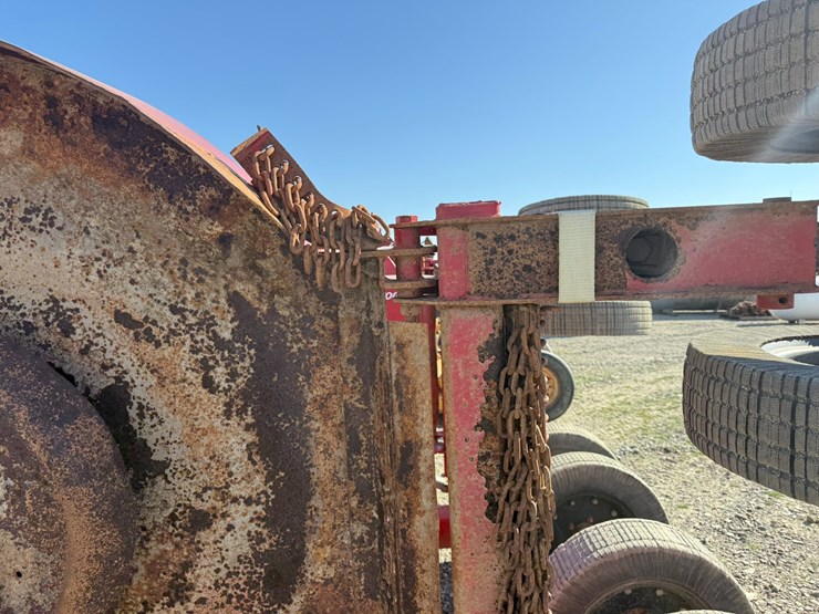 bush-hog-2215-image-11