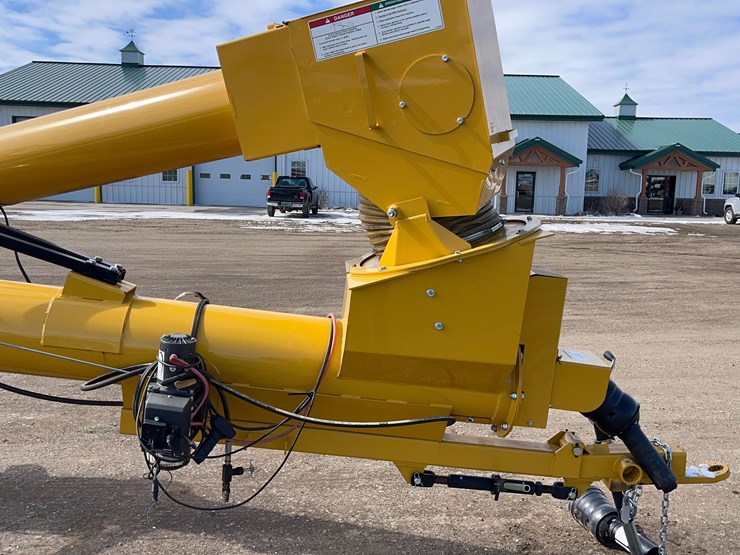 2023-sheyenne-1510-image-4