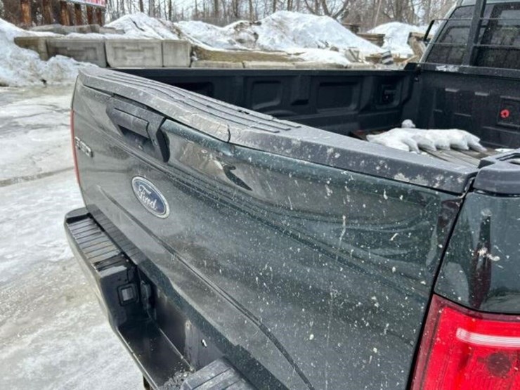 2016-ford-f150-xlt-image-48