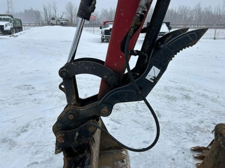 2016-caterpillar-305e-cr-image-37