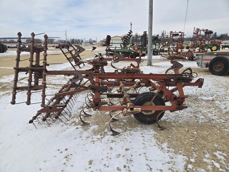 international-45-image-8