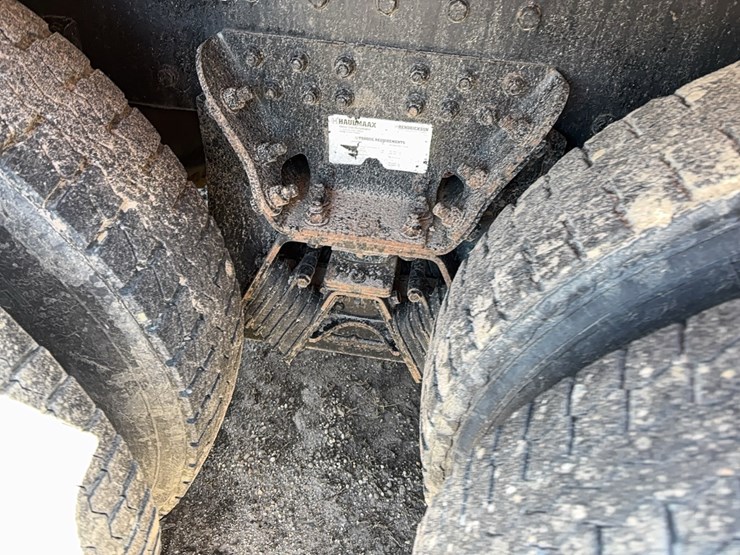 2014-kenworth-t880-image-6