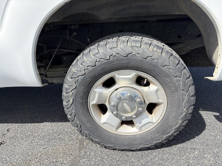 2011-ford-f250-xlt-image-5