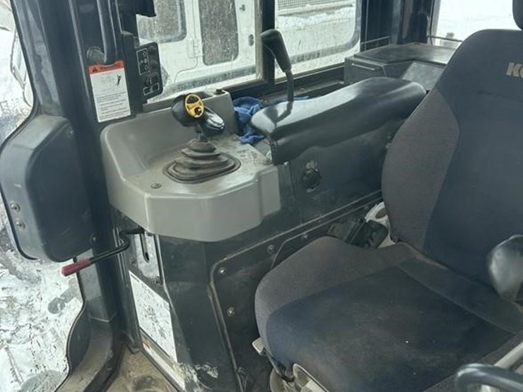 2017-komatsu-d61pxi-image-18