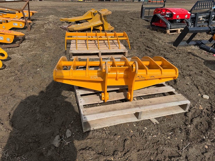 caterpillar-307-image-8