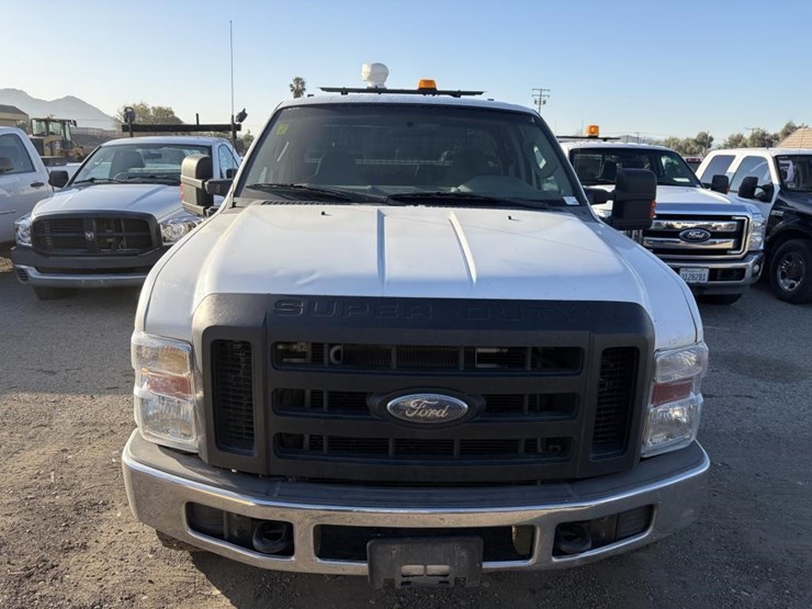 2008-ford-f350-image-5