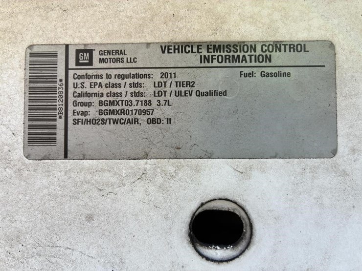 2011-chevrolet-colorado-image-8