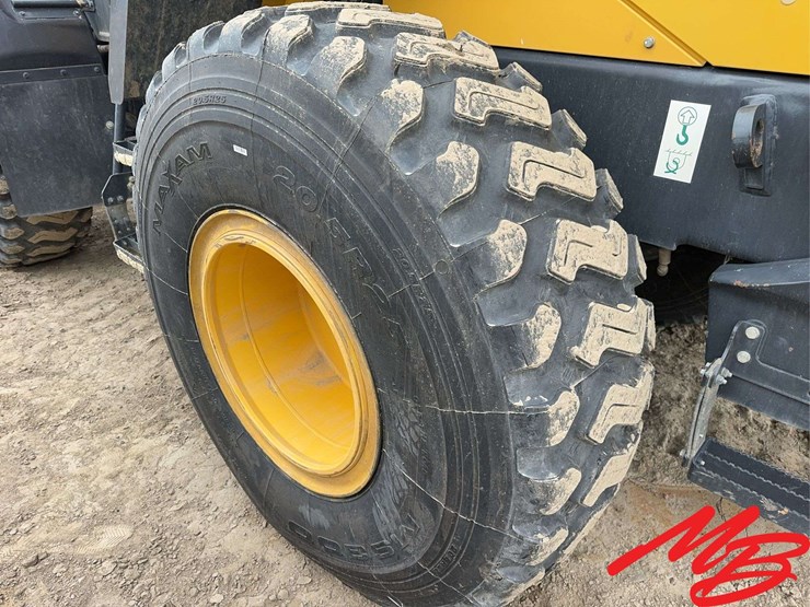 2018-komatsu-wa270-image-10