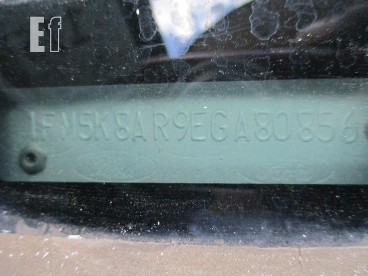 2014-ford-explorer-image-14