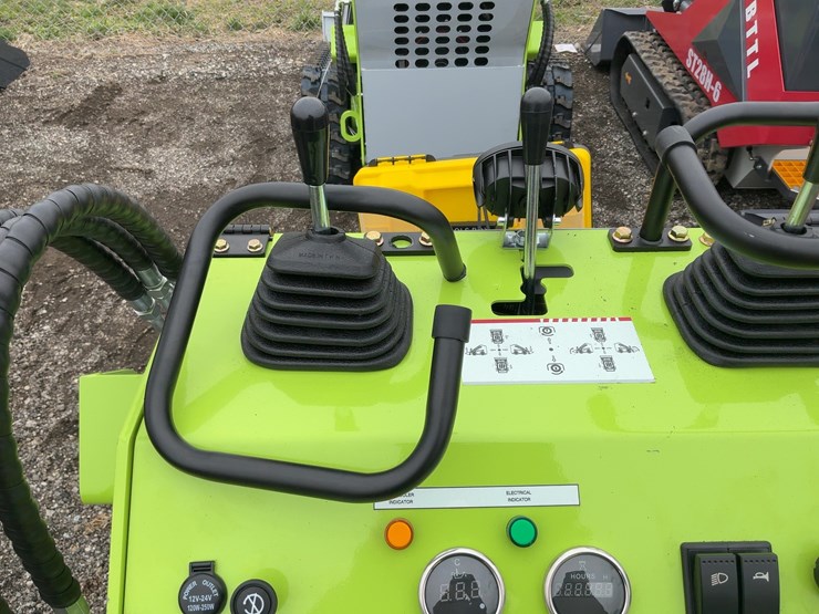 #1020-•-unused-ats-t460-mini-skid-steer-image-19