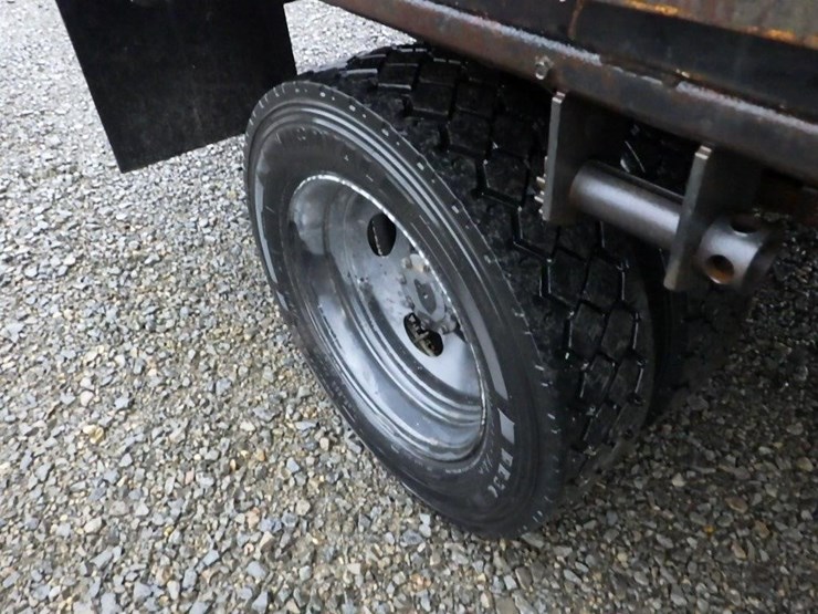 2004-ford-f450-image-17