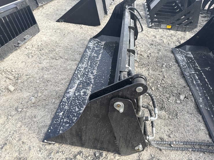 #2085-•-unused-giyi-kh72-72"-skid-steer-4-in-1-bucket-inv#-42024-image-5
