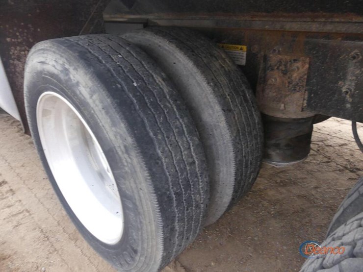 2019-international-hx615-image-7