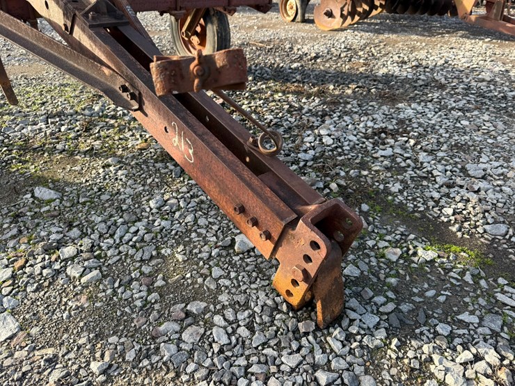 #36256-•-10'-chisel-plow-inv#-36256-image-12