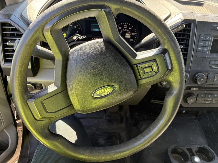 2016-ford-f150-image-11