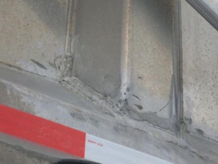 2015-peterbilt-367-image-70