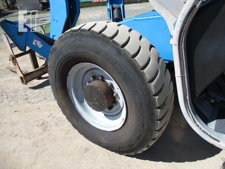 2007-genie-gth1056-image-22