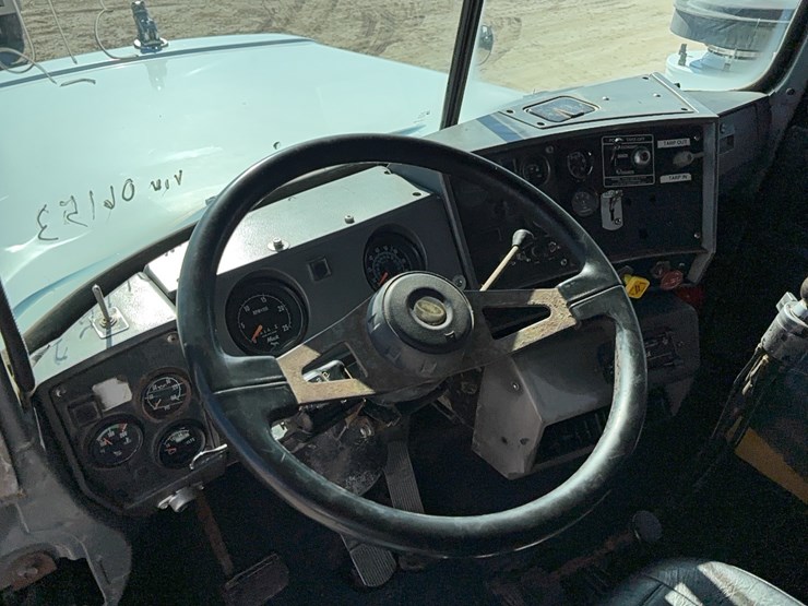 mack-rd688s-image-15