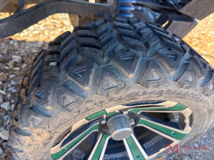 evolution-turfman-800-electric-golf-cart-image-12