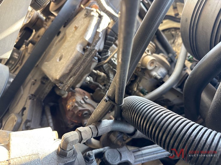 2011-international-7400-image-26