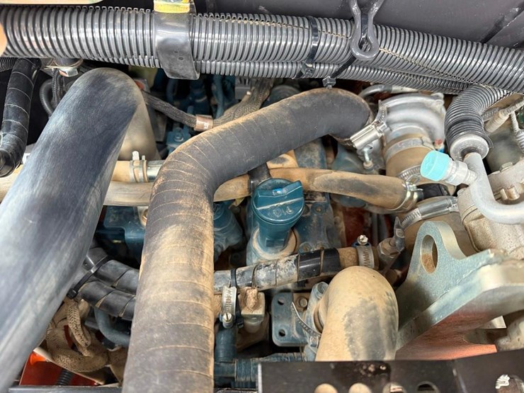 2021-hitachi-zw50-5b-image-43