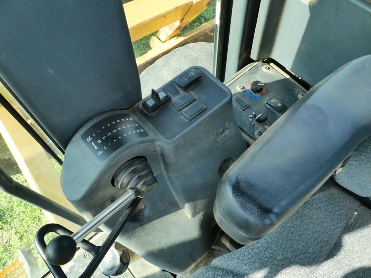 2018-deere-770g-image-17