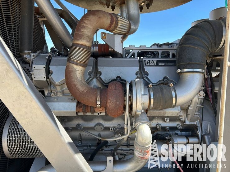 caterpillar-c32-image-10