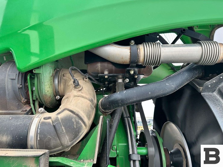 2011-john-deere-9530-image-30