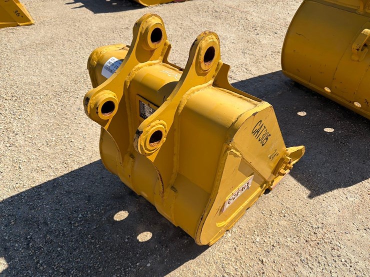 caterpillar-305-image-3