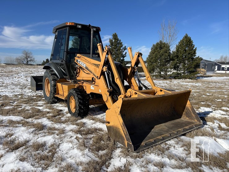 2000-case-570m-xt-image-3