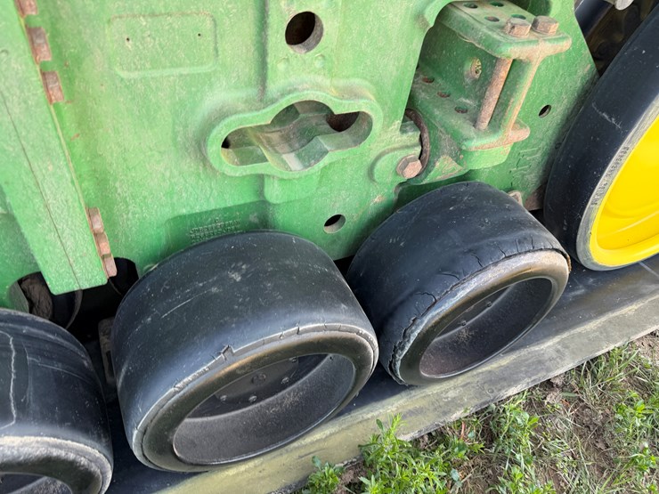 john-deere-8320rt-image-25
