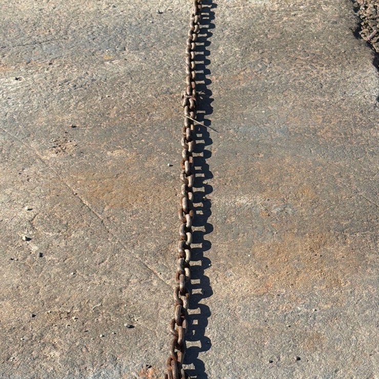 7 FT. 3/8 CHAIN WITH ONE HOOK