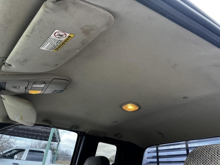 2000-dodge-ram-2500-image-12