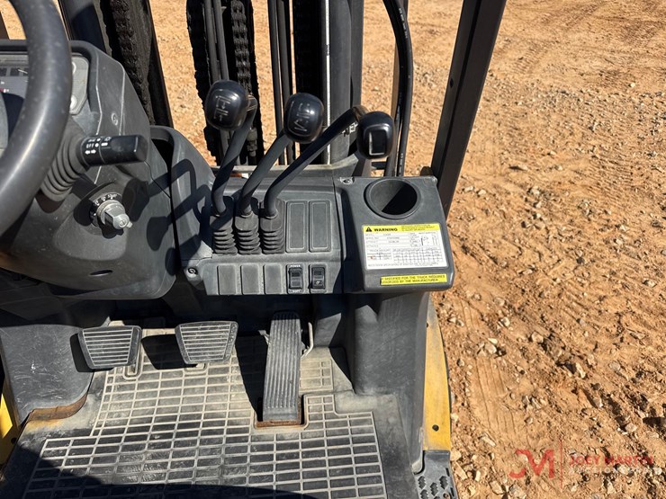 caterpillar-2c6000-image-15