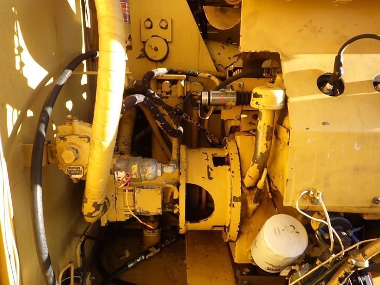 grove-telescopic-boom-lift-image-13