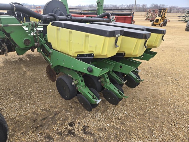 john-deere-1780-image-15