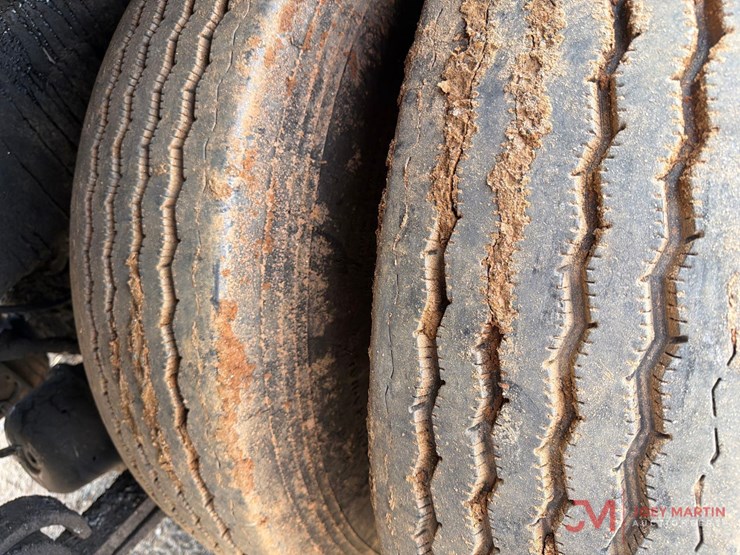 2008-freightliner-tack-truck-image-11