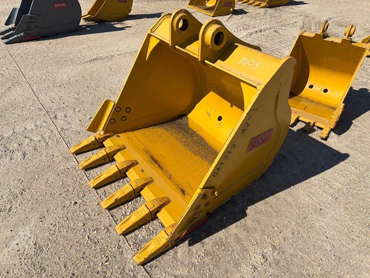 caterpillar-312-image-1