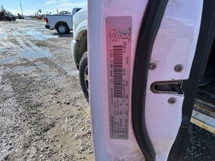 2018-ram-2500-hd-image-11