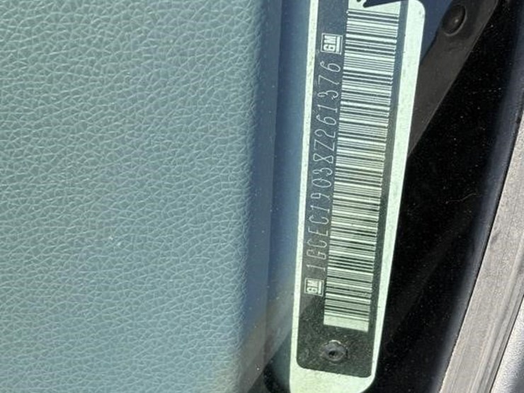 2008-chevrolet-1500-image-19