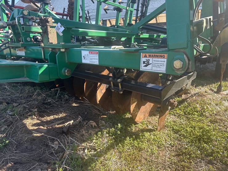 great-plains-8324dv-image-2