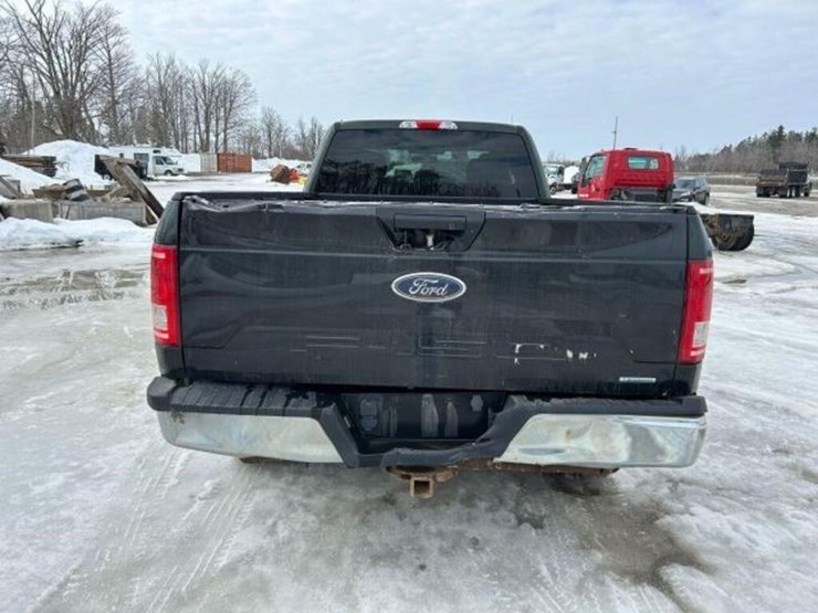 2016-ford-f150-xlt-image-7