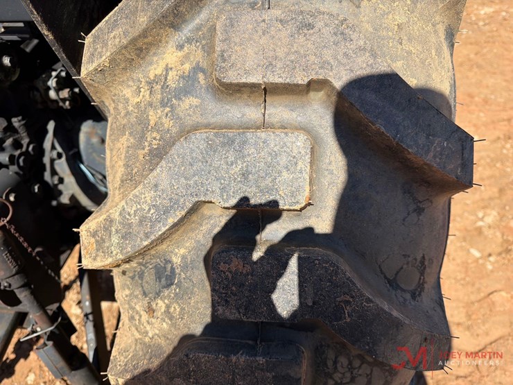 john-deere-4500-image-11