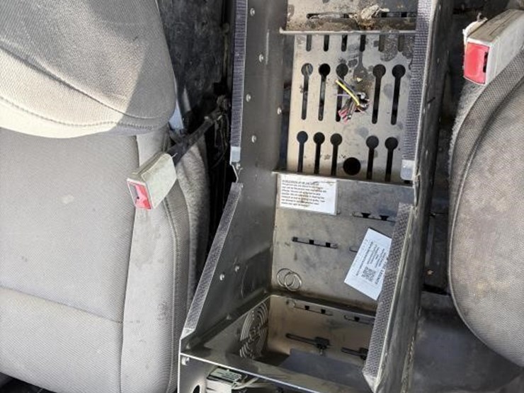 2018-ford-f150-xl-image-17