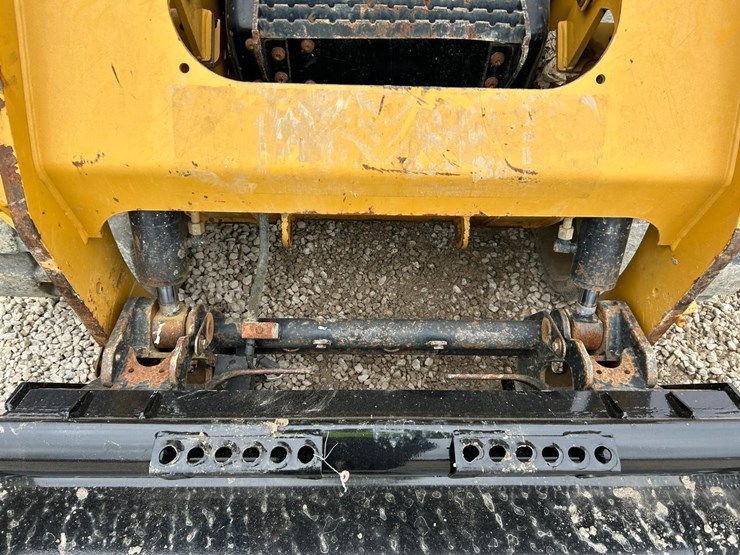 caterpillar-259d-image-10