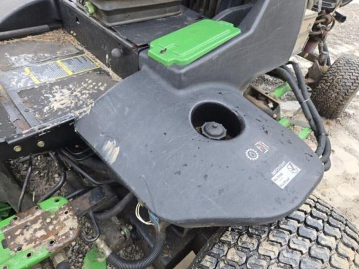 2006-john-deere-3245c-image-31