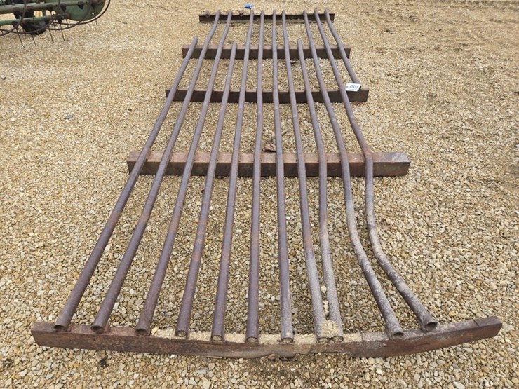 #7933-•-cattle-crossing-image-2