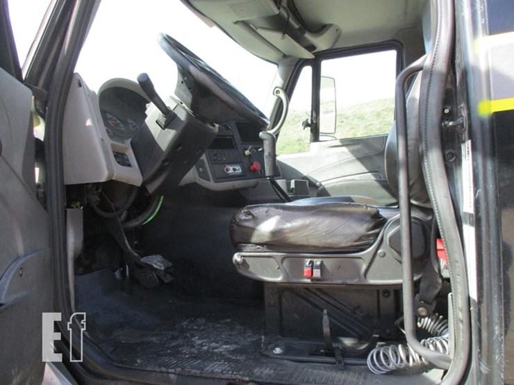 2009-international-transtar-8600-image-7