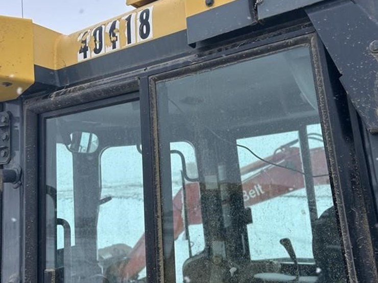 2017-komatsu-d61pxi-image-12